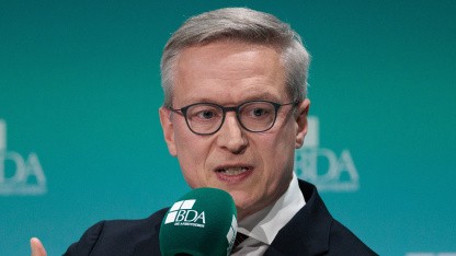 Das Ministerium von Digitalminister Karsten Wildberger kann in bestimmten Fällen künftig zu IT-Projekten "nein" sagen. (Bild: Carsten Koall/Getty Images) (Carsten Koall/Getty Images)
