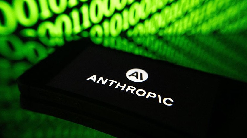 Logo von Anthropic (Symbolbild) (Bild: SEBASTIEN BOZON / AFP via Getty Images)